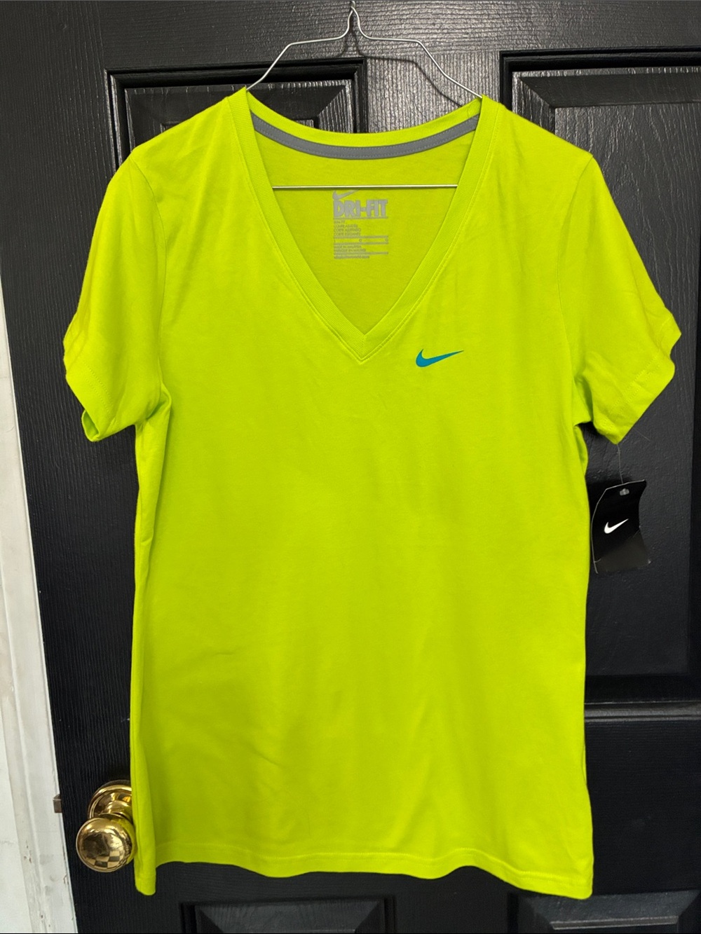 Nike Women’s V-Neck Short Sleeve Top in Neon Lime with Teal Swoosh Size L